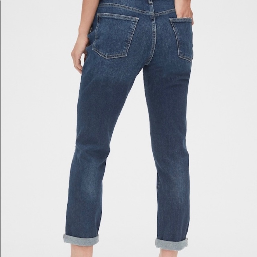 GAP Mid Rise Distressed Girlfriend Jeans - Picture 2 of 8